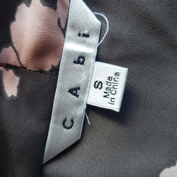 CABI #594 Pink & Brown Floral Print Wrap Top sz S - Picture 5 of 8